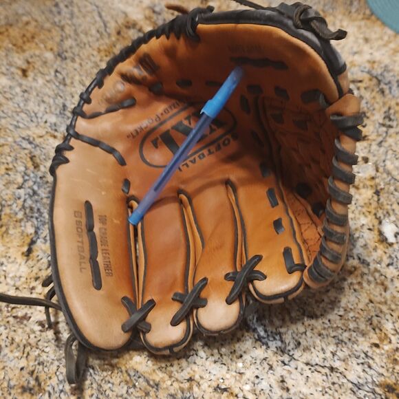 Wilson Softball A2478 XXL Over Sized Pocket 13.5" Baseball Glove Brown Leather - Picture 13 of 16